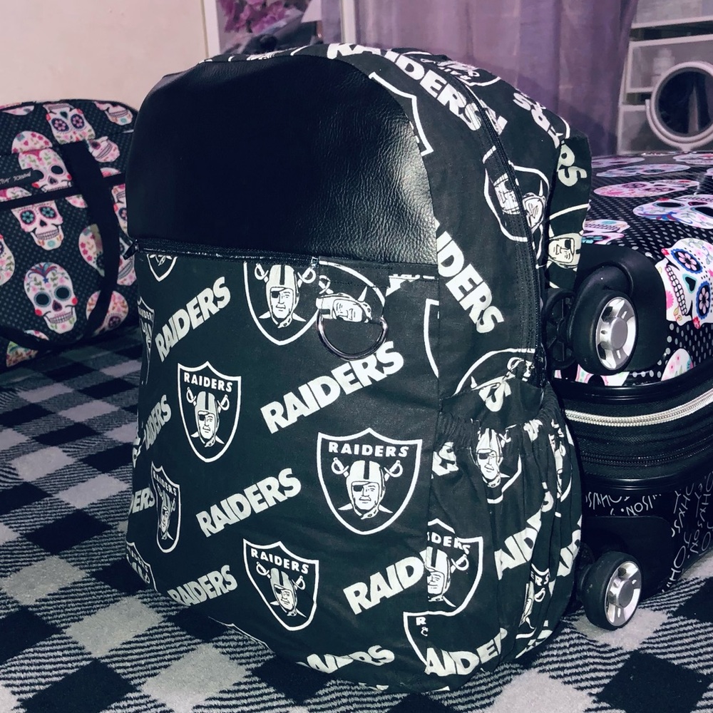 Raiders backpack - Picture 4 of 8